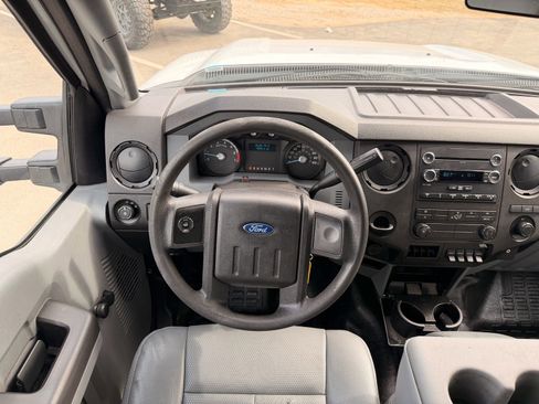 Used 2015 Ford F350 XL RWD image 27