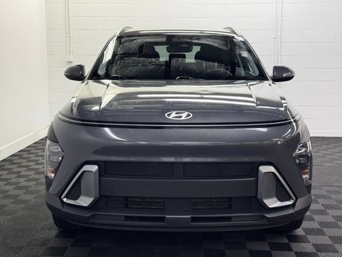 Used 2025 Hyundai Kona SEL AWD/4WD image 5