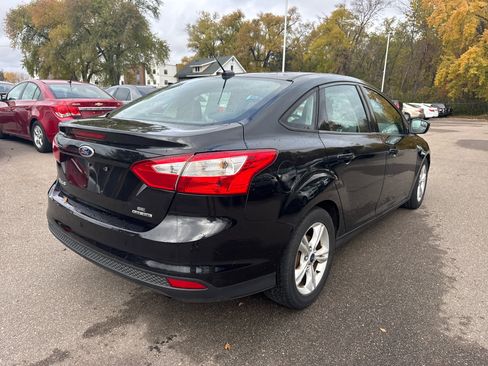 Used 2014 Ford Focus SE image 5
