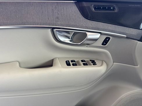 New 2026 Volvo XC90 T8 Ultra image 10