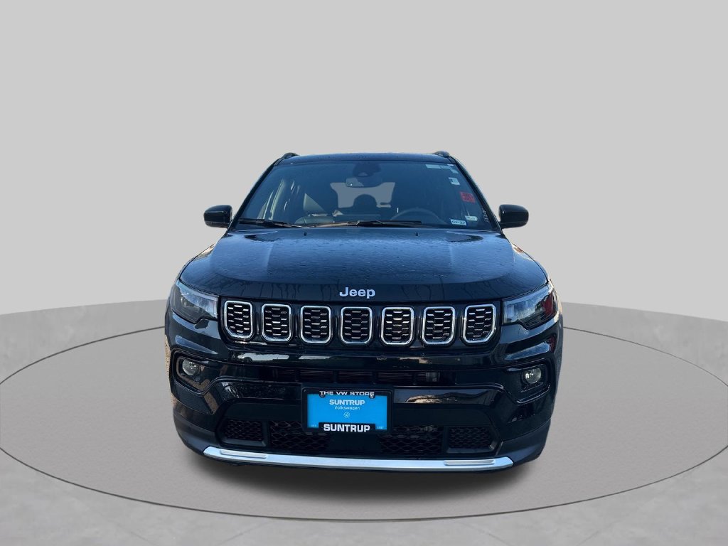 Used 2025 Jeep Compass Limited AWD/4WD image 32