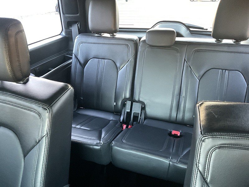 Used 2020 Ford Expedition Limited w/ Special Edition Package AWD/4WD image 12