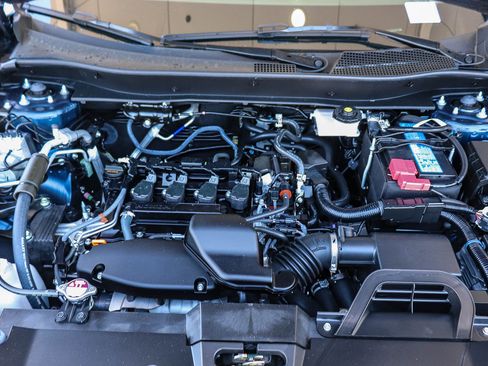 Certified 2025 Honda CR-V EX image 32
