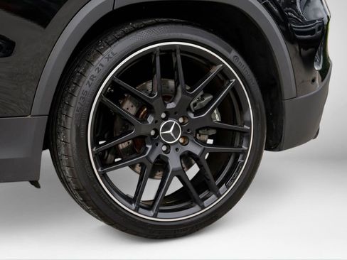 Used 2022 Mercedes-Benz GLA 45 AMG 4MATIC w/ Parking Assistance Package image 69