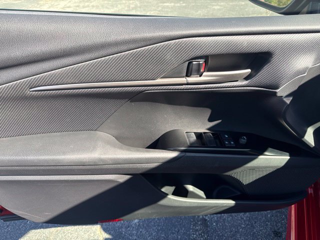 Used 2026 Toyota Camry SE FWD image 26