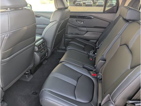New 2026 Honda Pilot EX-L image 14