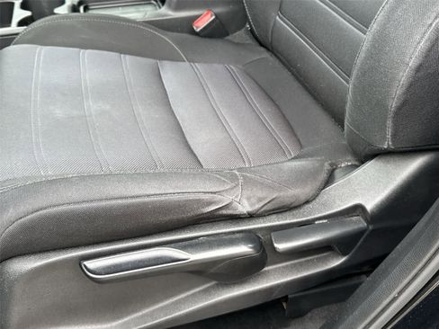 Used 2020 Honda CR-V LX image 12