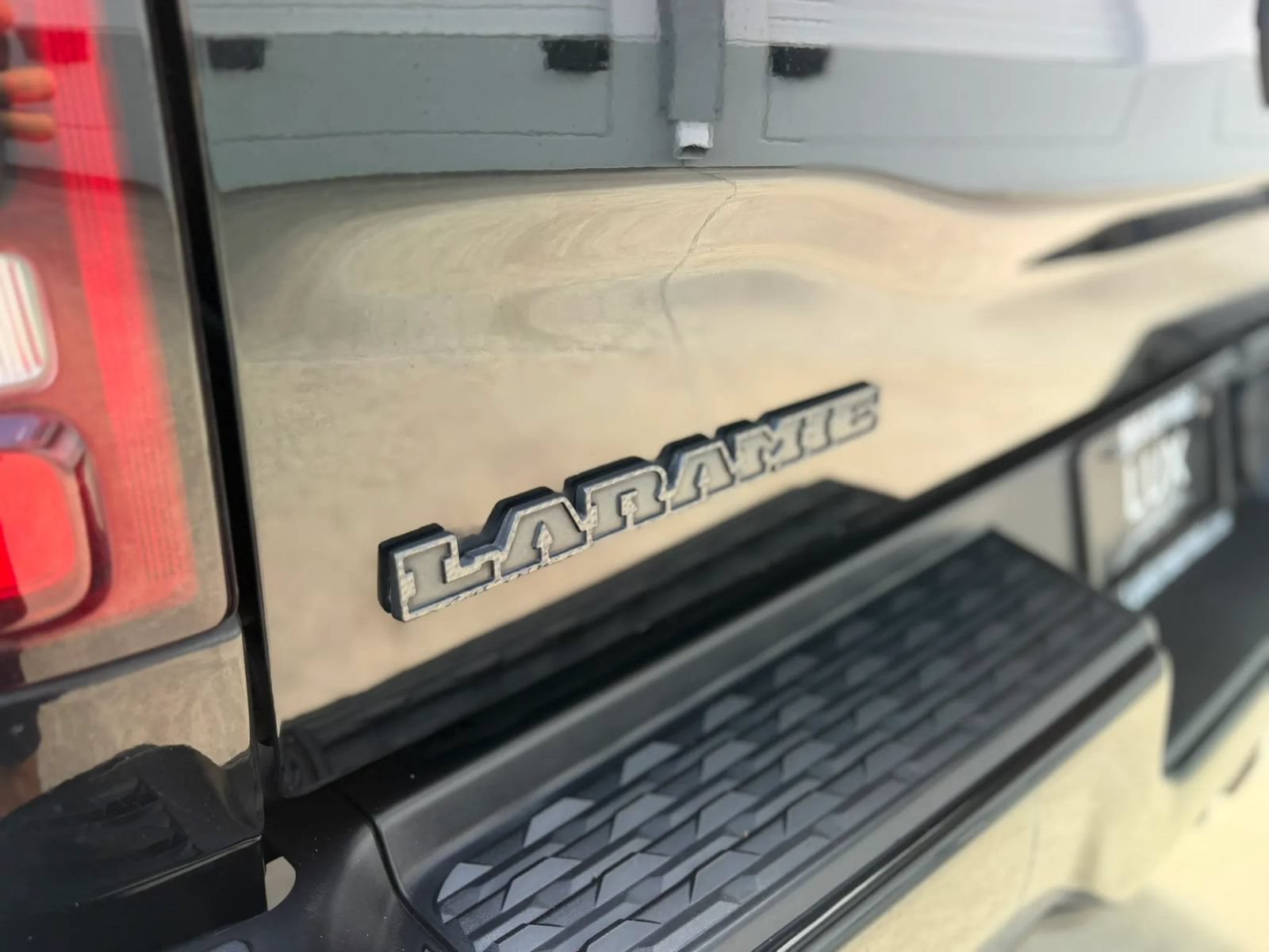 Used 2020 RAM 2500 Laramie w/ Night Edition AWD/4WD image 22