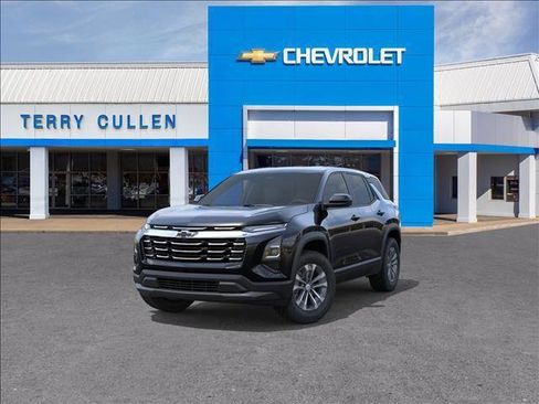 New 2026 Chevrolet Equinox LT FWD image 8