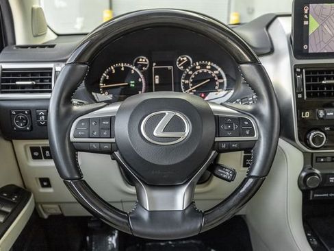 Used 2023 Lexus GX 460 Premium image 8