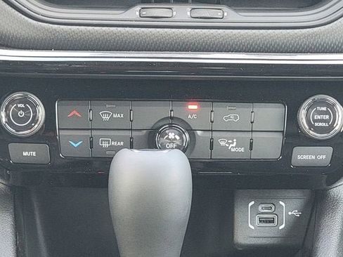 New 2026 Jeep Compass Latitude AWD/4WD image 28