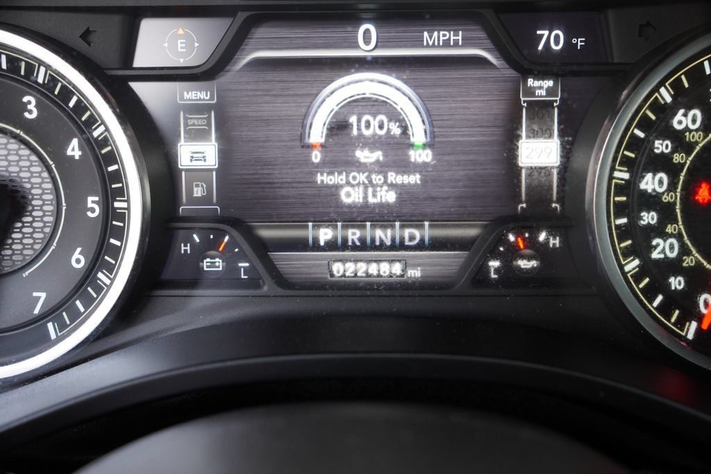 Used 2023 RAM 1500 Laramie AWD/4WD image 35