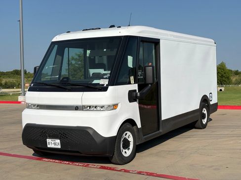 Used 2024 Chevrolet Brightdrop 600 w/ Commercial Equipment Package AWD/4WD image 3