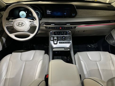 Used 2023 Hyundai Palisade Calligraphy image 12