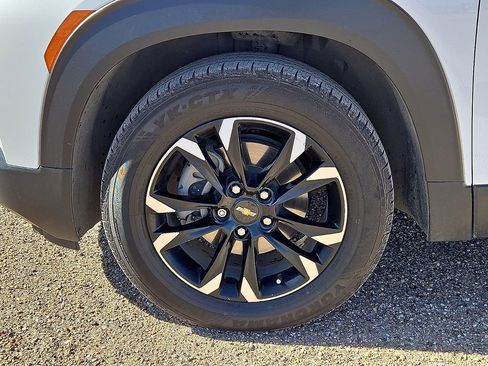 Used 2021 Chevrolet TrailBlazer LT w/ Convenience Package image 10
