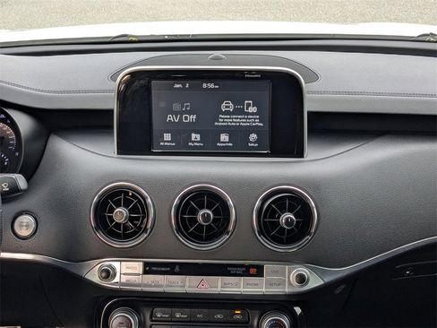 Used 2019 Kia Stinger GT image 17