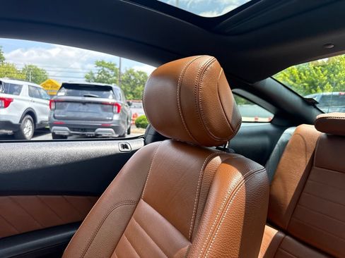 Used 2012 Ford Mustang Premium RWD image 38