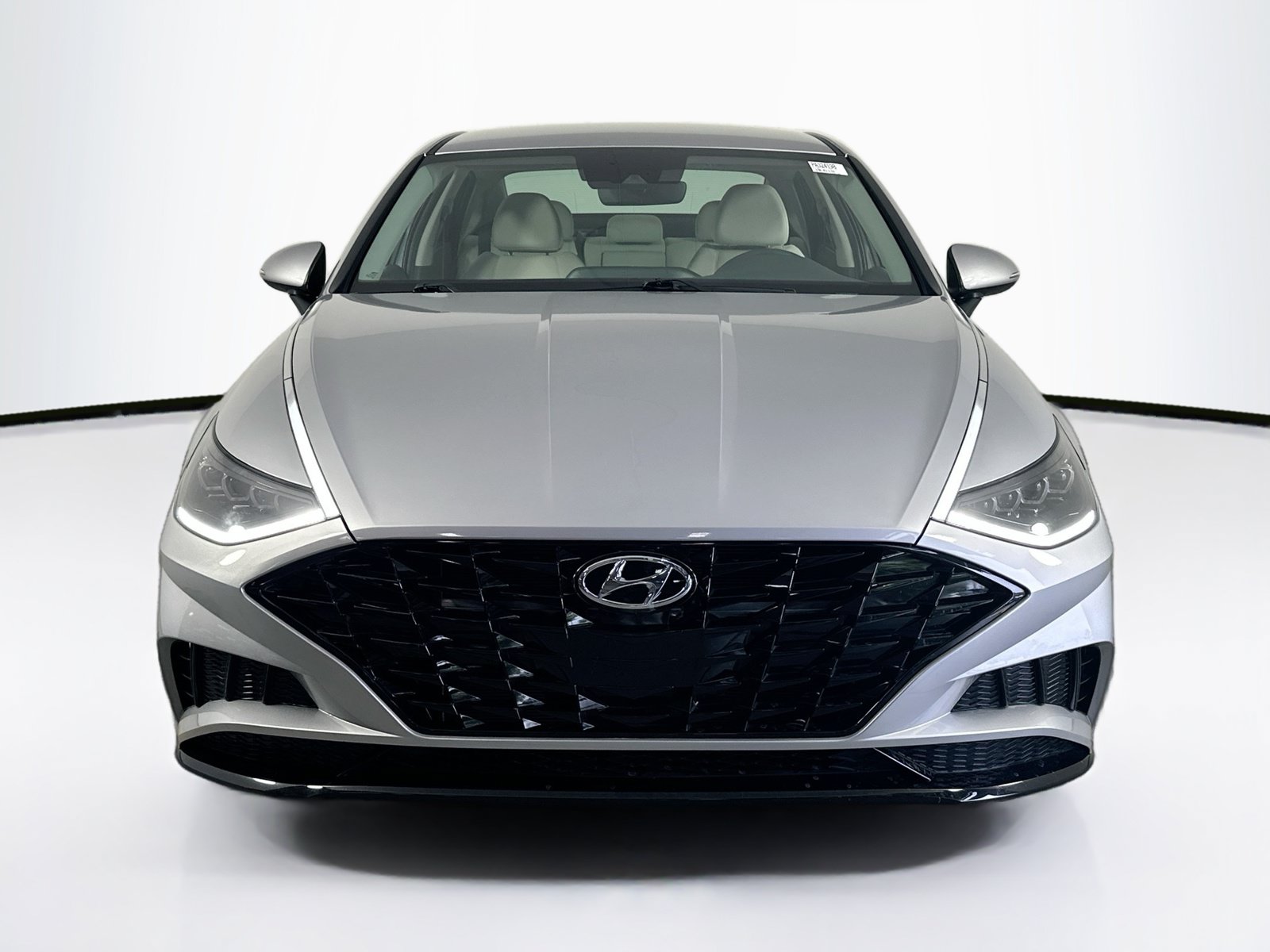 Used 2023 Hyundai Sonata SEL FWD image 2
