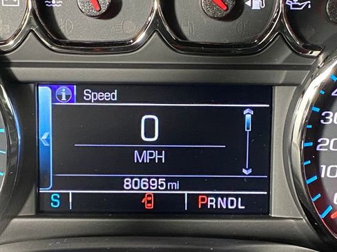 Used 2018 Chevrolet Tahoe LS image 18