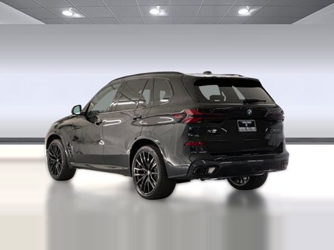 Used 2026 BMW X5 sDrive40i w/ M Sport Package RWD image 3