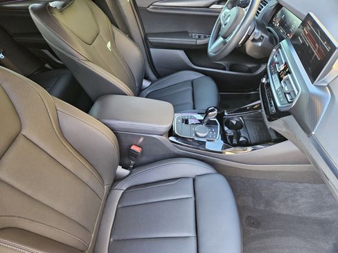 Used 2024 BMW X3 sDrive30i w/ M Sport Package image 16