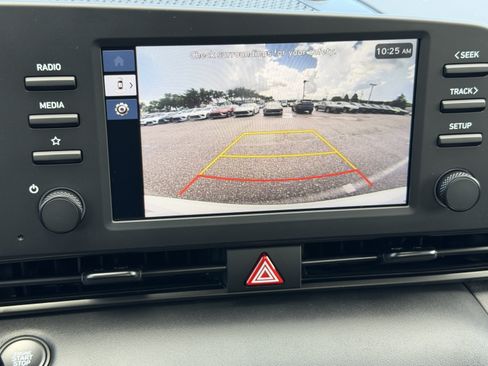 New 2026 Hyundai Elantra SEL Sport FWD image 22