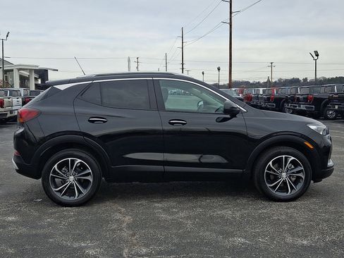 Used 2023 Buick Encore GX Select image 8