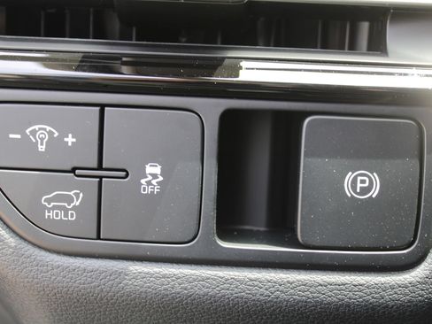 New 2026 Kia Sportage EX FWD image 25