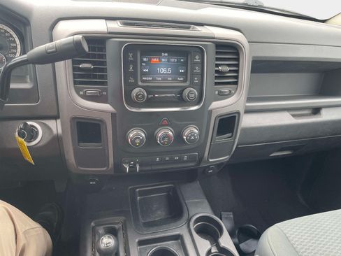 Used 2018 RAM 2500 Tradesman w/ Chrome Appearance Group AWD/4WD image 11
