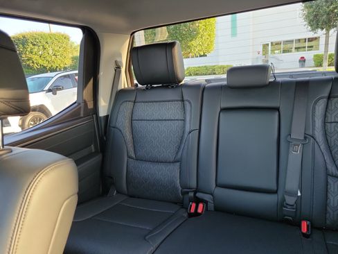 Used 2023 Toyota Tundra Limited AWD/4WD image 20