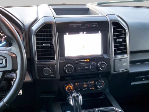 Used 2018 Ford F150 XLT w/ Equipment Group 302A Luxury AWD/4WD image 6