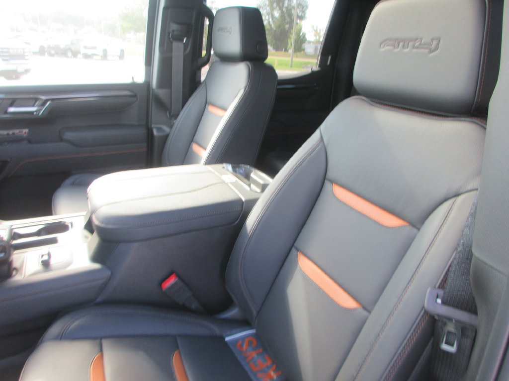New 2026 GMC Sierra 1500 AT4 w/ AT4 Premium Package AWD/4WD image 12