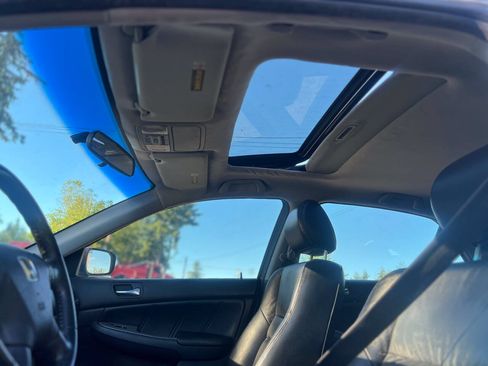 Used 2006 Honda Accord EX image 16