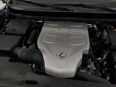 Used 2020 Lexus GX 460 Premium w/ Premium Package image 11