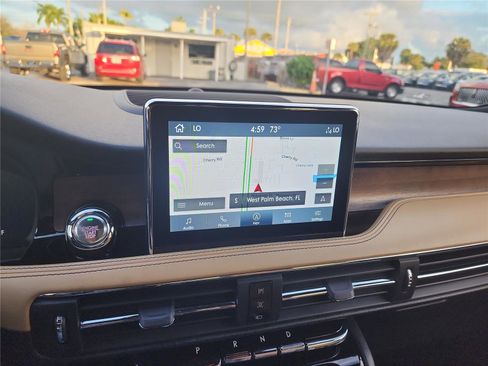 Used 2022 Lincoln Corsair Reserve w/ Equipment Group 201A image 33