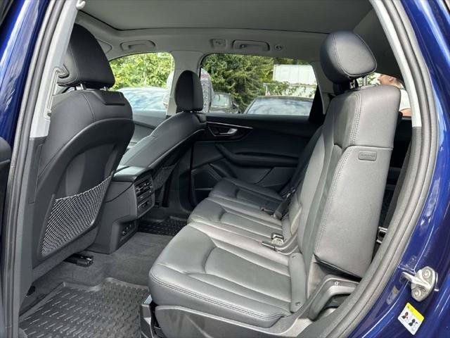 Used 2023 Audi Q7 3.0T Premium Plus w/ Premium Plus Package AWD/4WD image 14