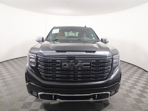 Used 2023 GMC Sierra 1500 Denali Ultimate image 8