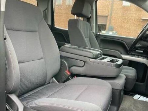Used 2018 Chevrolet Silverado 1500 LT RWD image 14