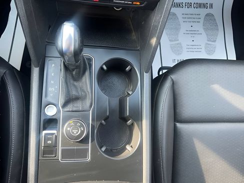 Used 2018 Volkswagen Atlas SE AWD/4WD image 22