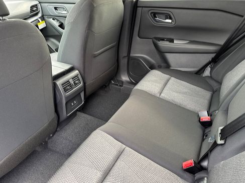 New 2026 Nissan Rogue SV image 9