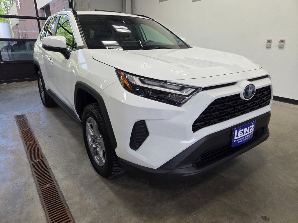 Used 2024 Toyota RAV4 XLE w/ Convenience Package AWD/4WD image 2