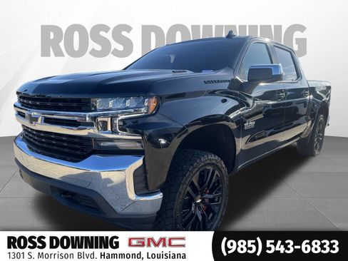 Used 2021 Chevrolet Silverado 1500 LT w/ Convenience Package II AWD/4WD image 1