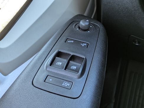 Used 2021 RAM ProMaster 2500 image 18