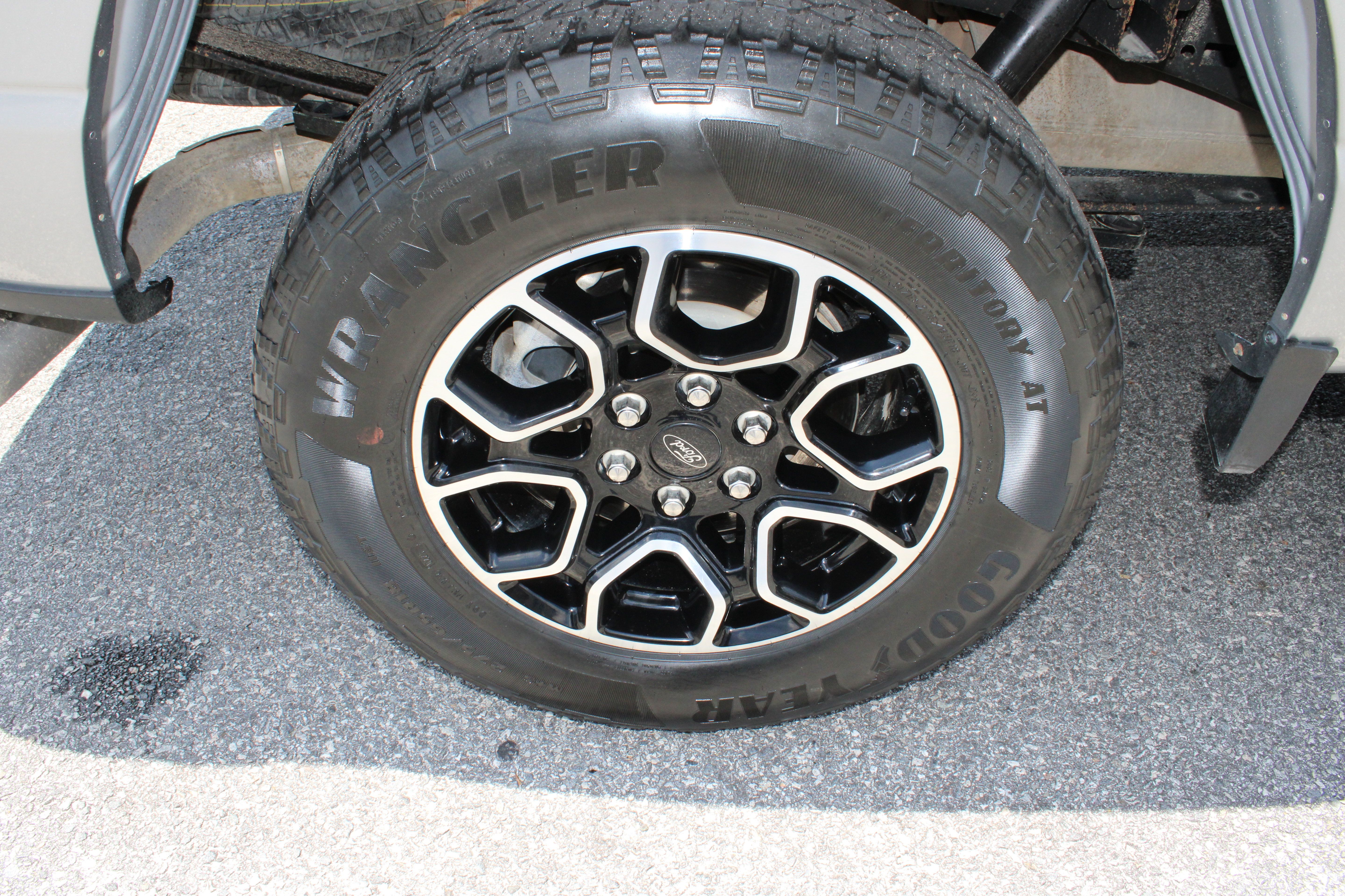 Used 2023 Ford F150 XLT w/ Equipment Group 302A High AWD/4WD image 13