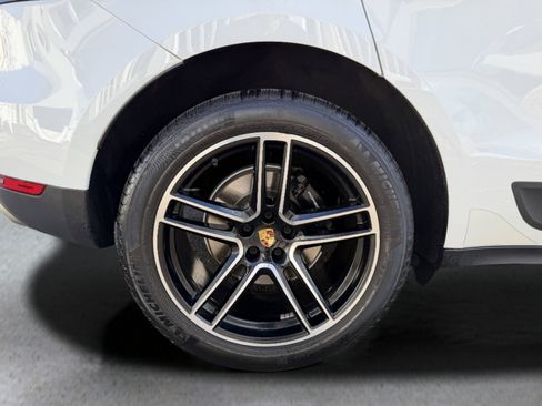 Used 2020 Porsche Macan image 20