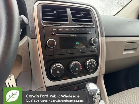 Used 2010 Dodge Caliber SXT image 17