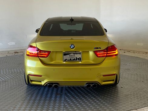 Used 2017 BMW M4 Coupe image 10