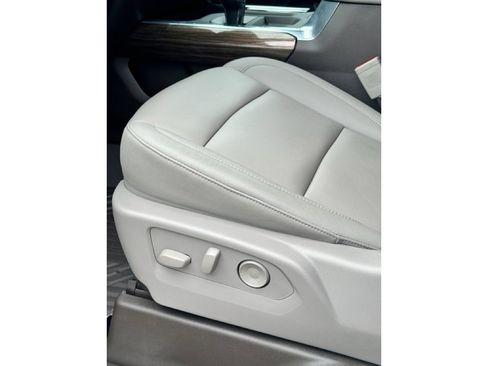 New 2025 Chevrolet Silverado 1500 LT Trail Boss w/ Convenience Package II image 10