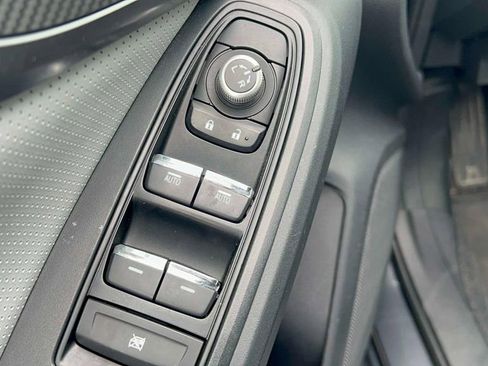 Used 2023 Subaru Crosstrek 2.5i Limited image 23