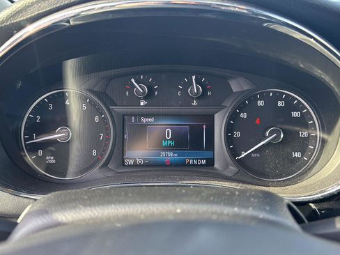 Used 2022 Buick Encore Preferred w/ Safety Package image 15